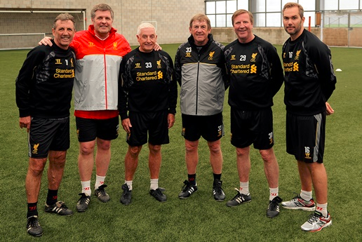 英超-两球落后顽强扳平！切尔西2-2客场战平纽卡斯尔联（英超：切尔西客场先丢两球后追平，2-2战平纽卡斯尔联）