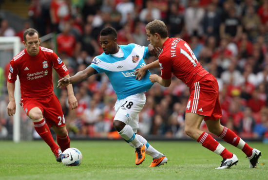 英媒：曼联拟定了约10人的引援名单，大部分来自其他联赛（英媒：曼联已拟定近10人引援清单，多数来自英超以外的联赛）