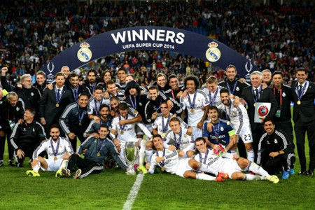 随着水晶宫2-1，西汉姆1-1，英超最新积分榜出炉：大黑马逼近榜首（英超最新积分榜出炉：水晶宫2-1、西汉姆1-1，黑马紧逼榜首）