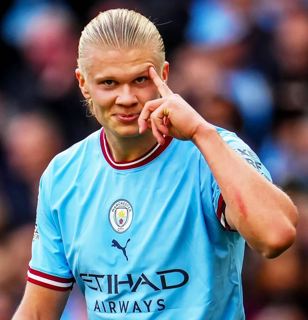 魔笛世界杯参赛次数比梅罗少一届，因克罗地亚缺席2010