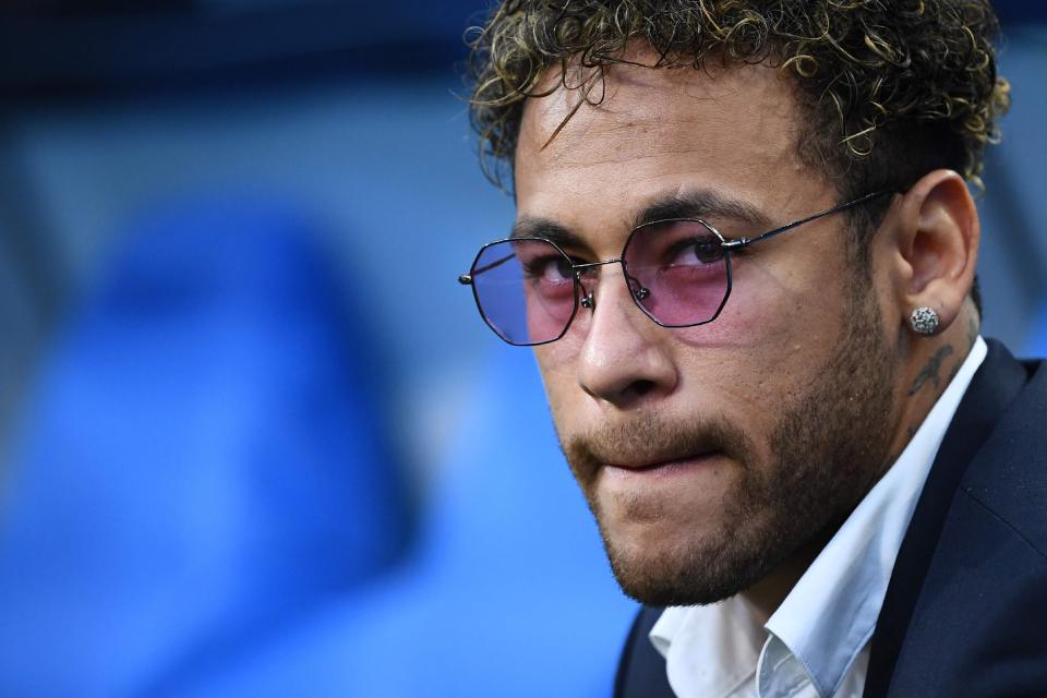 布鲁日主帅：球队尊重并钦佩巴萨，但也希望对手别小觑我们（布鲁日主帅：敬重巴萨，但不希望被对手小看）