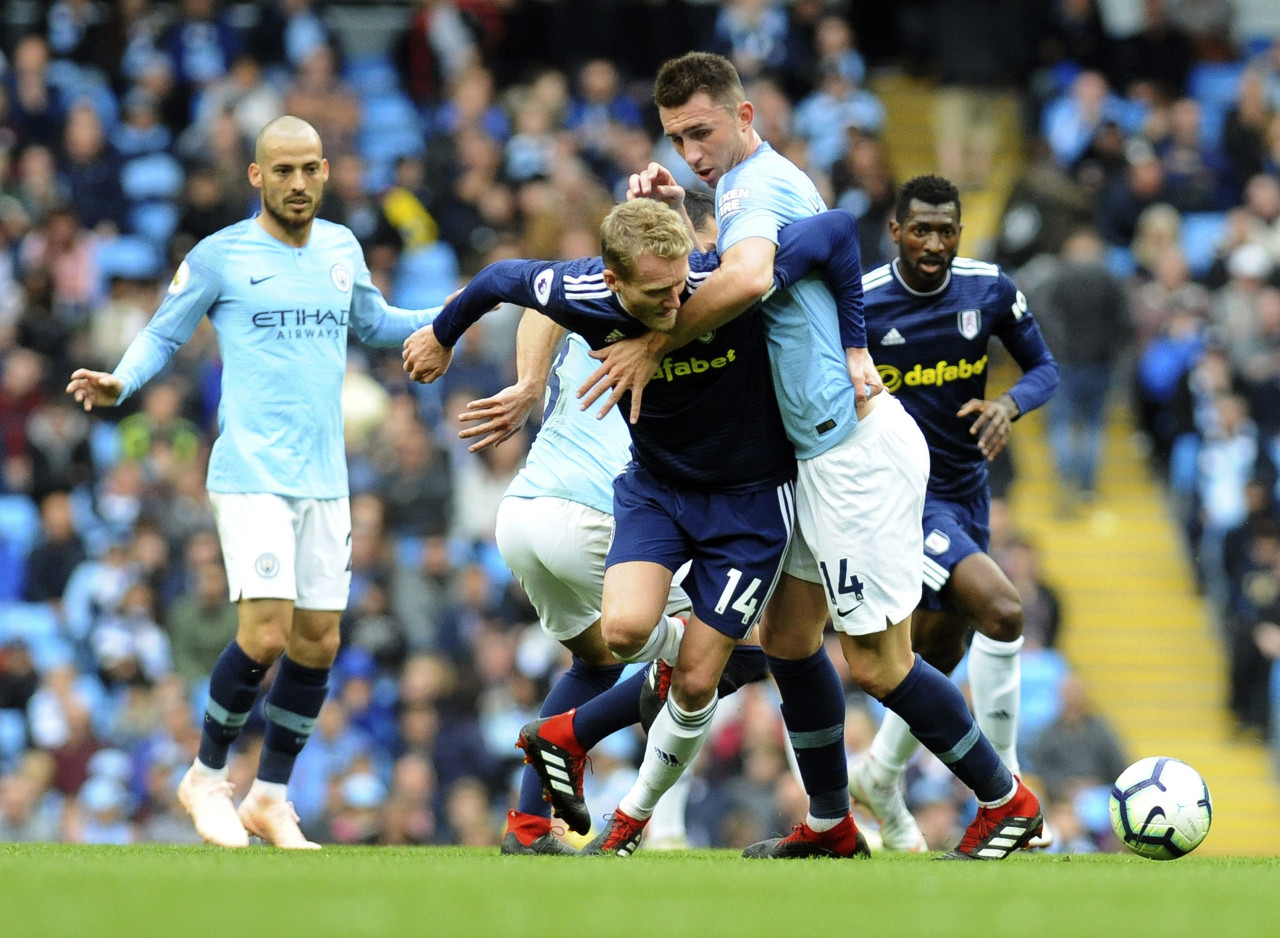 西媒：莫德里奇曾提出降薪留队方案，并愿意终老皇马（西媒：莫德里奇曾提降薪续留方案，愿在皇马终老）