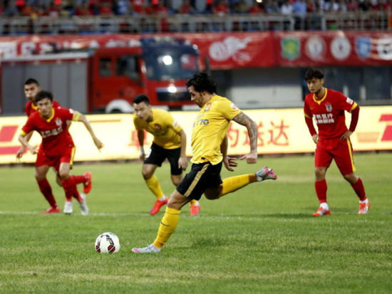 名宿：不是所有国米球迷都为劳塔罗疯狂，但他的态度令人惊叹（名宿：并非所有国米球迷都痴迷劳塔罗，但他的态度令人称道）