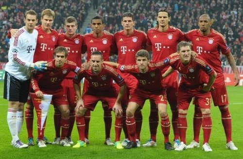 比利亚雷亚尔欧冠六场1平5负排倒数第二，但在西甲暂列第三位（比利亚雷亚尔欧冠6战1平5负仅列倒数第二，西甲积分榜却暂居第三）