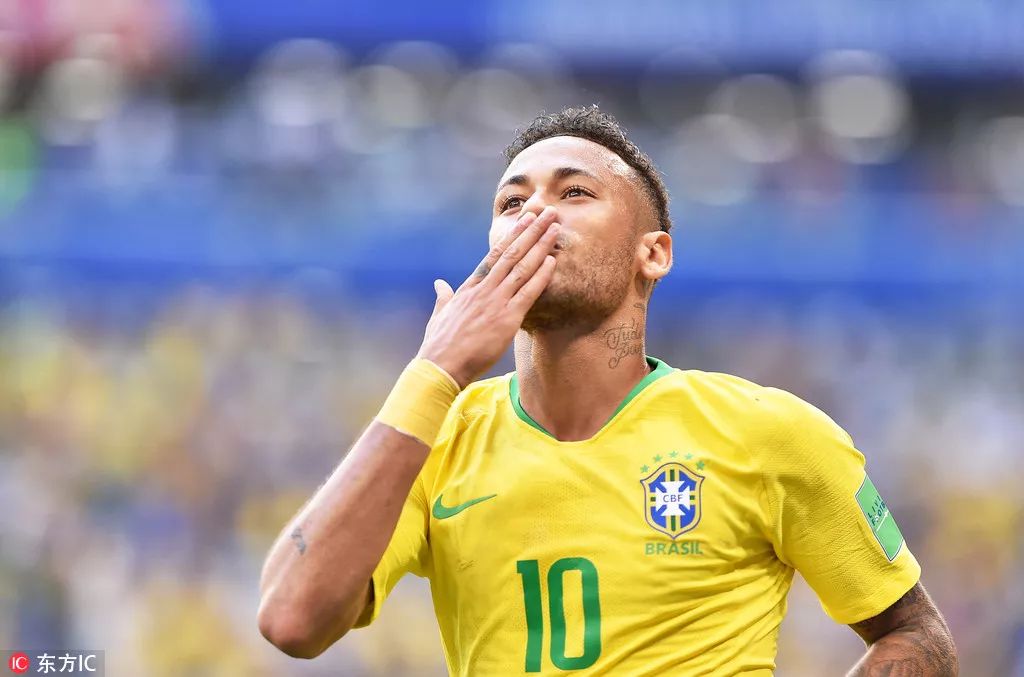 剑南春｜皇马1-1赫罗纳遭遇西甲3连平丢榜首，姆巴佩点射救主（剑南春｜皇马1-1战平赫罗纳，联赛三连平让出榜首，姆巴佩点球救主）