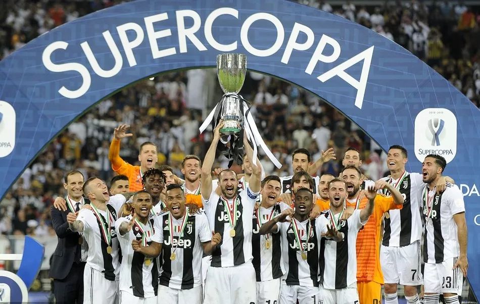 佩索托：希望尤文重返昔日的巅峰，需要给斯帕莱蒂时间（佩索托：盼尤文再攀巅峰，需给予斯帕莱蒂时间）