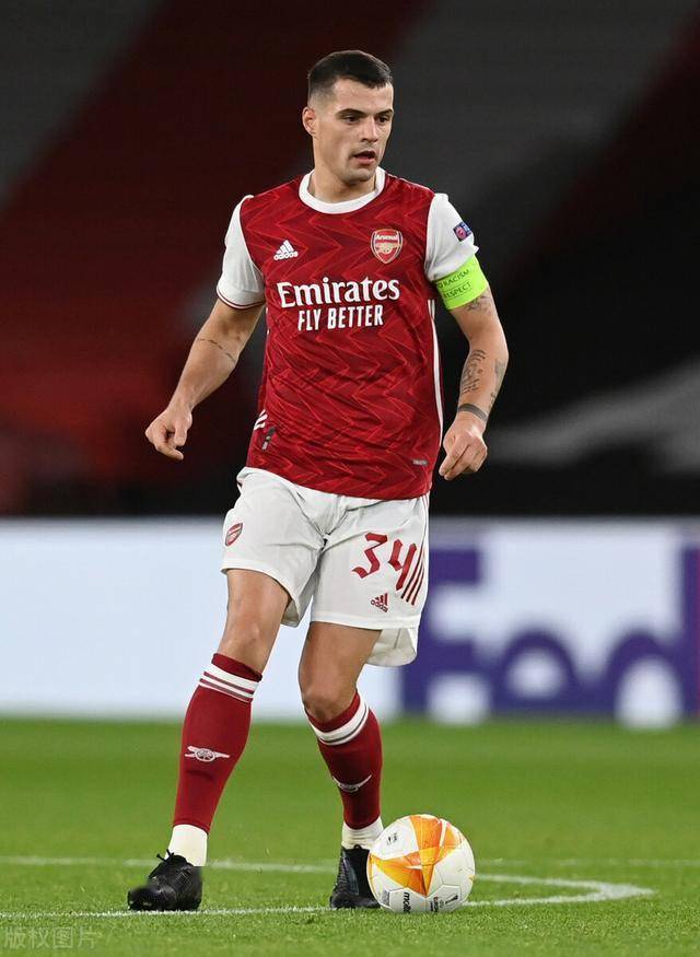 辽宁男篮宏远再度上演巅峰对决